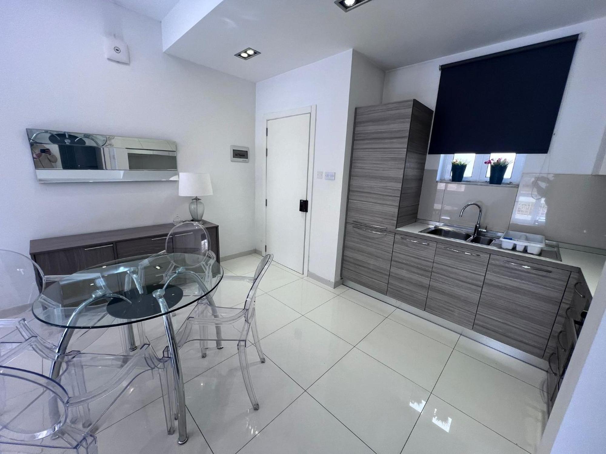 Sunny One Bedroom Apartment In Old Bakery Street Valletta Luaran gambar